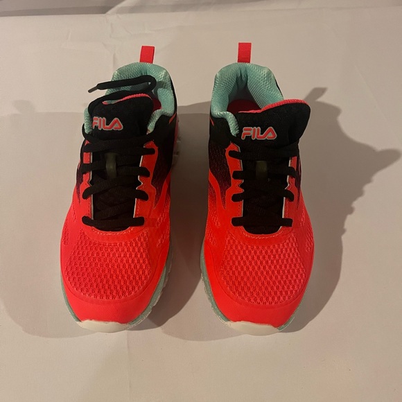 Fila Girl's Galaxia 3 Big Girl Size 5 NWOB - Picture 2 of 9